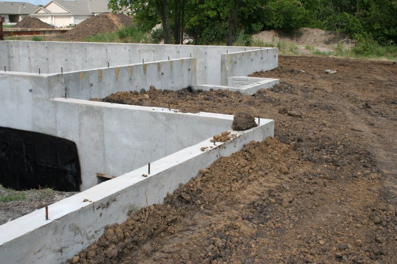 Foundation Wall Pouring in Fenton, MI